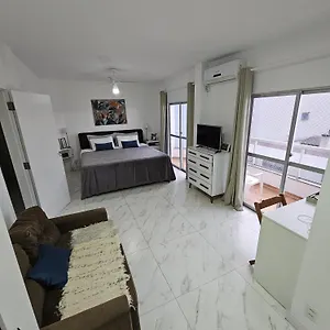 En Privado Quarto em Acomodações Particulares Balneário Camboriú